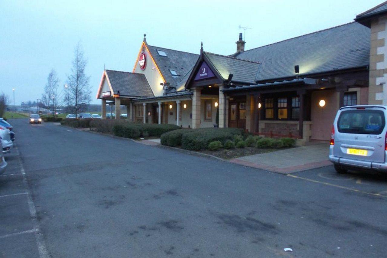 Premier Inn Kilmarnock Exterior foto